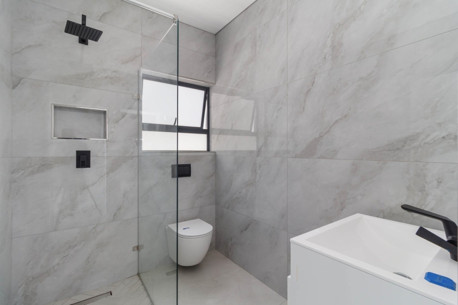 4 Bedroom Property for Sale in Sandown Western Cape